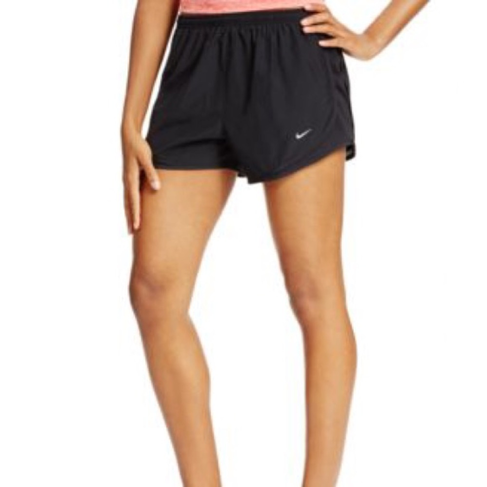 Black Nike Dri-Fit Shorts - Size Large